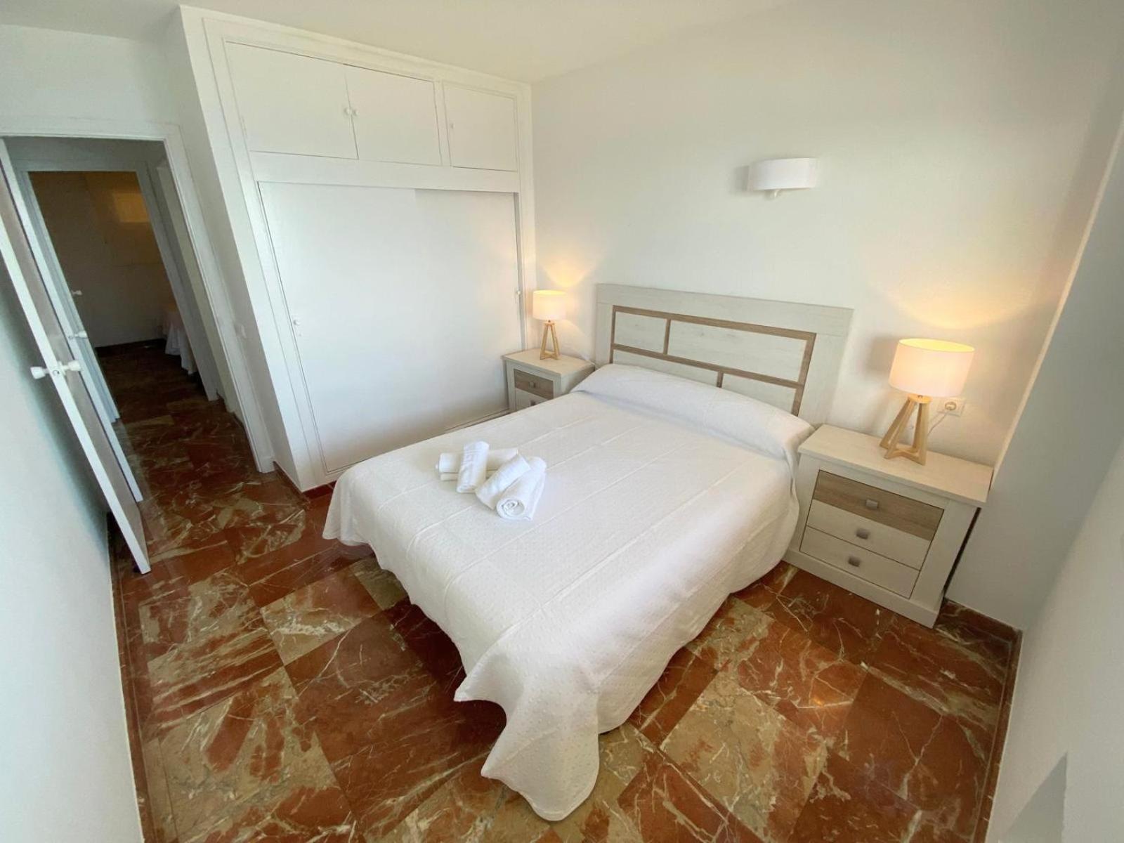Las Antillas II Front Sea Views Pool Fuengirola Bagian luar foto