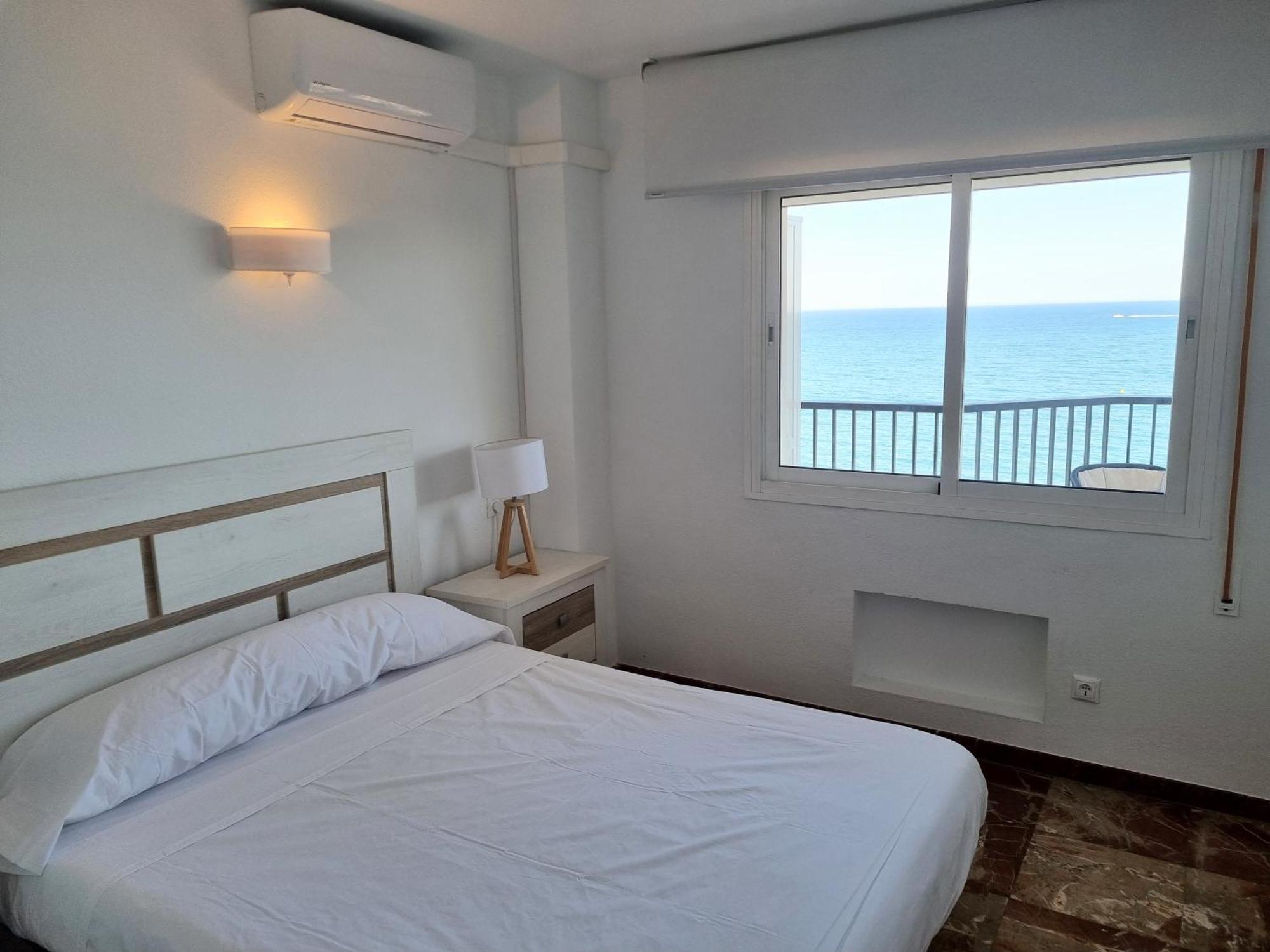 Las Antillas II Front Sea Views Pool Fuengirola Bagian luar foto